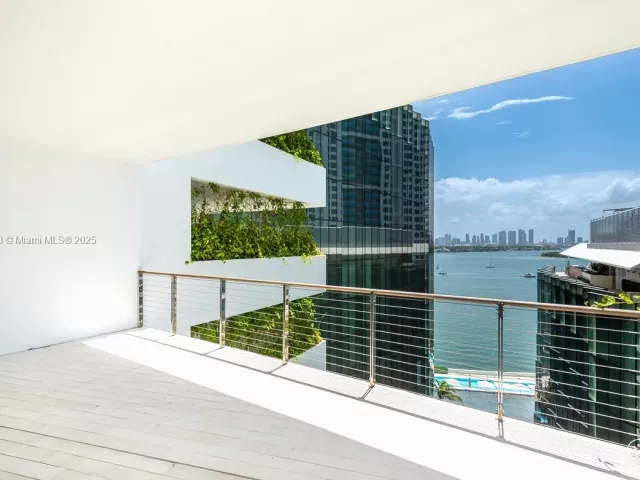 Apartment for sale  Unit #9D - photo 6176723