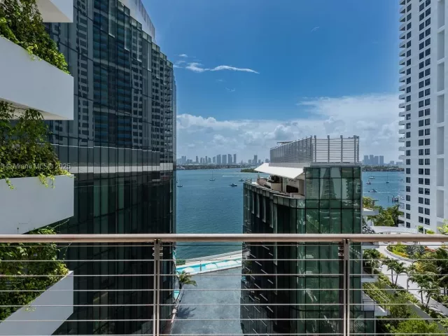 Apartment for sale  Unit #9D - photo 6176724