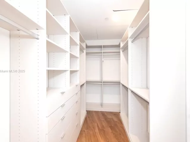 Apartment for sale  Unit #9D - photo 6176715