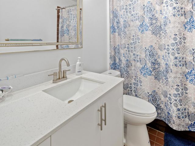 Home for sale at 2721 NW 22nd St - photo 6174818