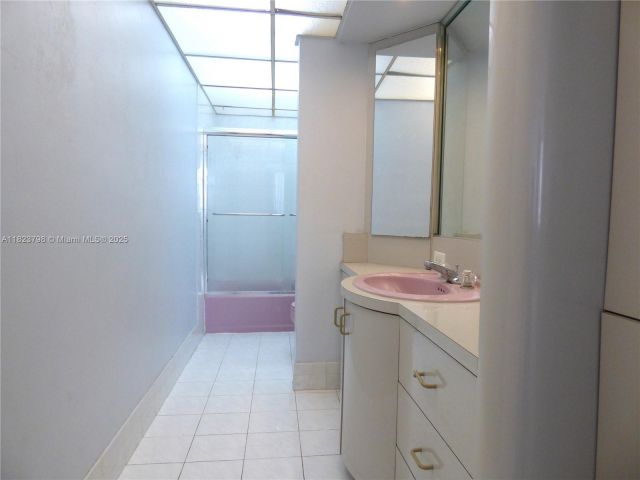 Apartment for sale  Unit #202 - photo 6176180