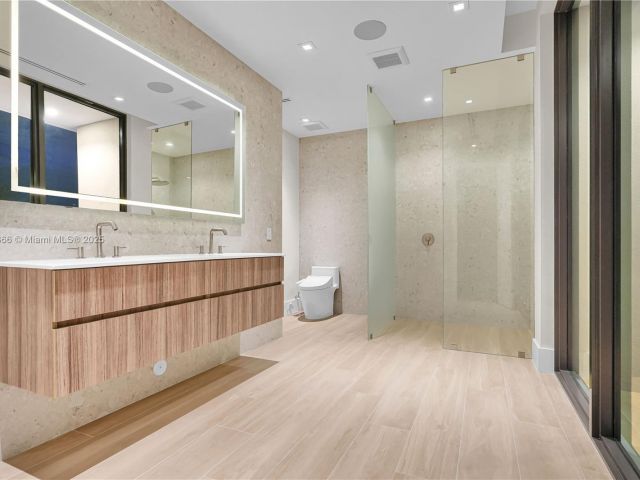 Home for rent at 100 Hampton Ln - photo 6174212