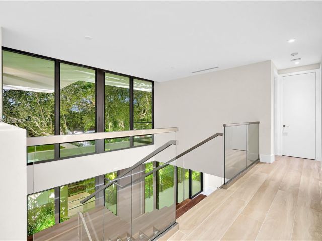 Home for rent at 100 Hampton Ln - photo 6174215