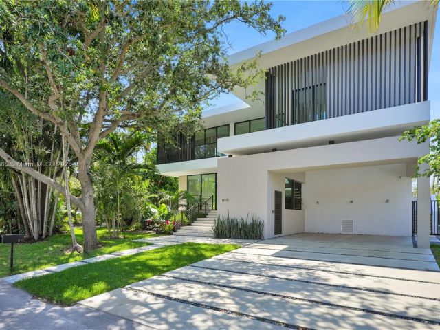 Home for rent at 100 Hampton Ln - photo 6174227