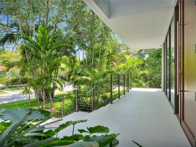 Home for rent at 100 Hampton Ln - photo 6174229