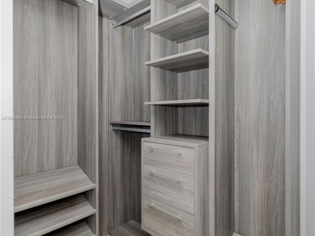 Apartment for rent  Unit #2210 - photo 6176938