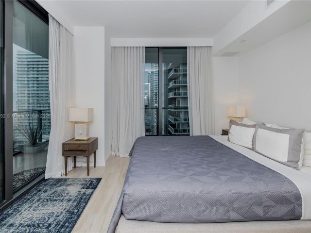 Apartment for rent  Unit #2210 - photo 6176939