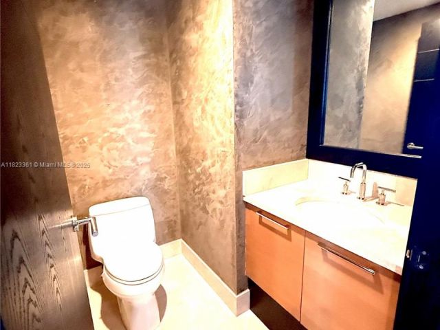 Apartment for rent  Unit #2508 - photo 6175693