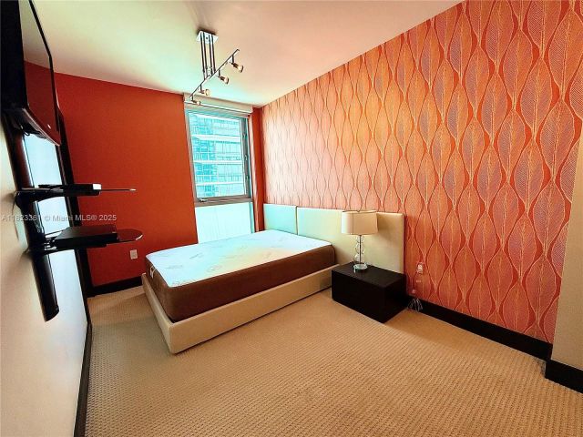 Apartment for rent  Unit #2508 - photo 6175694