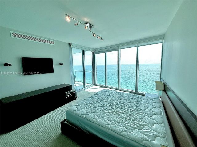 Apartment for rent  Unit #2508 - photo 6175698