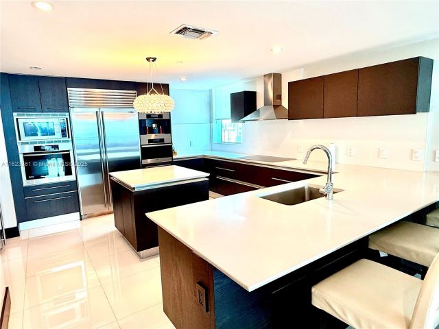 Apartment for rent  Unit #2508 - photo 6175700