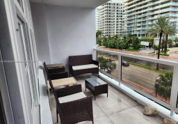 Apartment #4N at Seacoast 5700