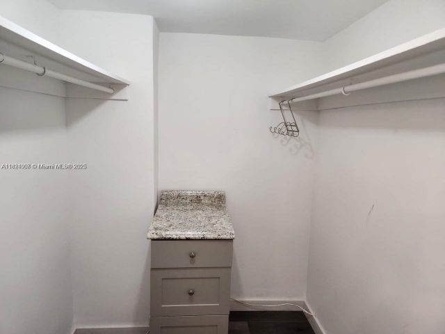 Apartment for sale  Unit #4N - photo 7435896