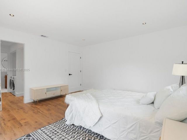 Home for sale at 309 SE 3rd Ave - photo 6178451