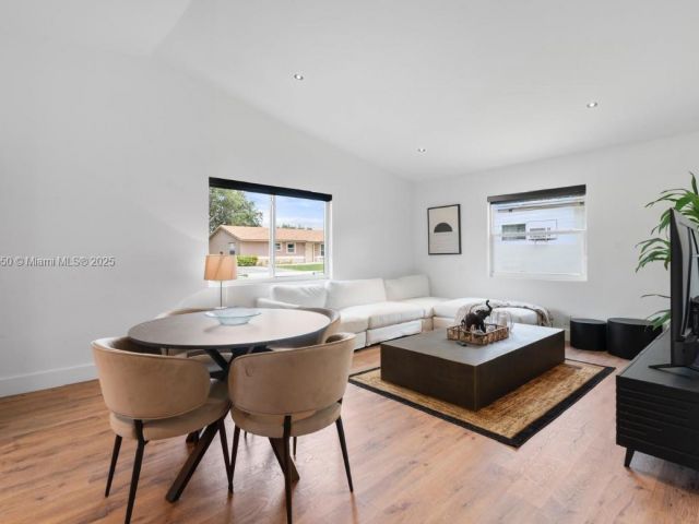 Home for sale at 309 SE 3rd Ave - photo 6178464