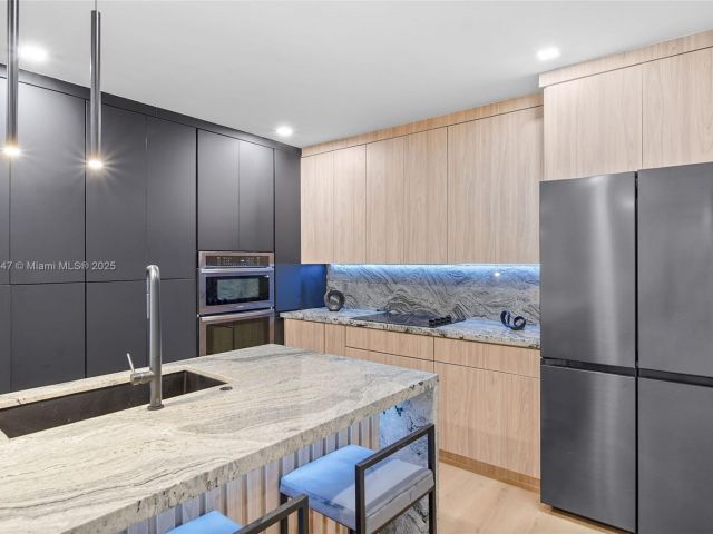 Home for sale at 11530 NE 7th Ave - photo 6223848