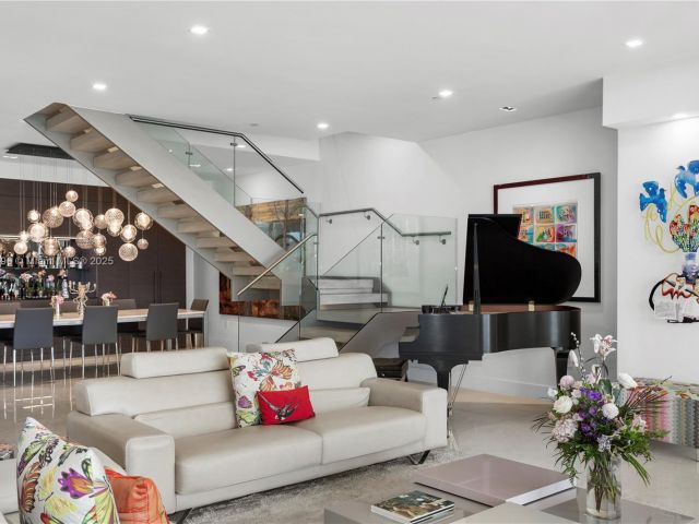 Apartment for sale  Unit #PH7 - photo 6180402