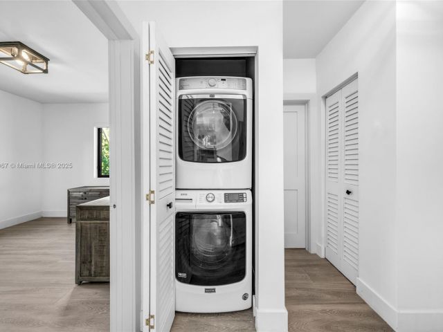 Home for rent at 861 NE 74th St - photo 6175532