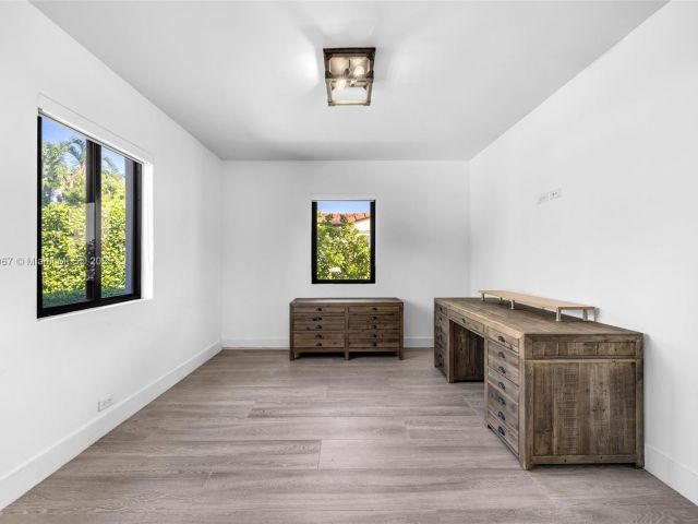 Home for rent at 861 NE 74th St - photo 6175534