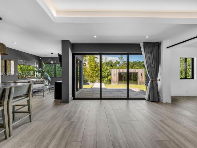 Home for rent at 861 NE 74th St - photo 6175535