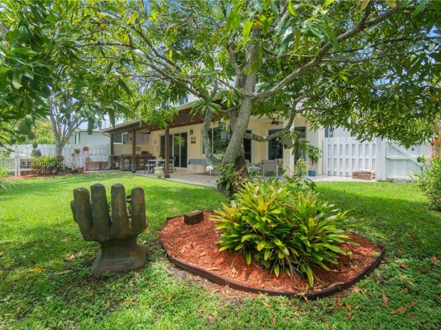 Home for sale at 801 NW 156th Ave - photo 6178506