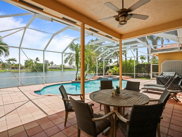 Home for sale at 16332 N Segovia Cir - photo 6176482