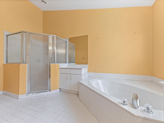 Home for sale at 14066 Glenlyon Court - photo 6215197