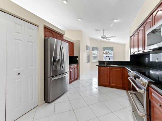 Home for sale at 14066 Glenlyon Court - photo 6215205