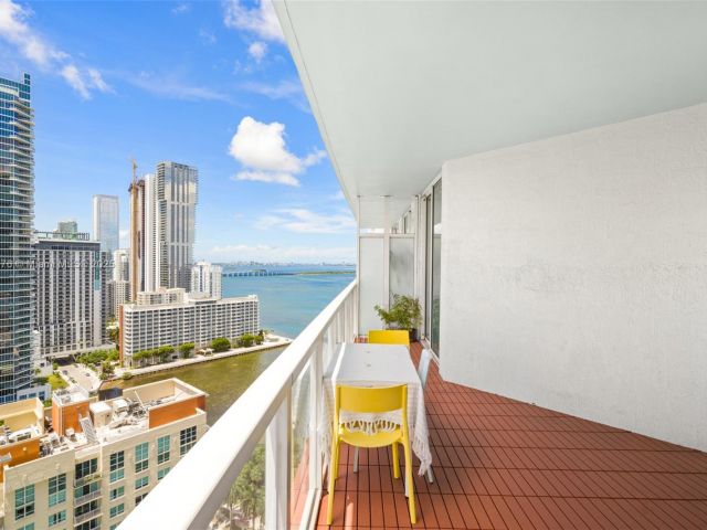 Apartment for sale  Unit #2514 - photo 6181001