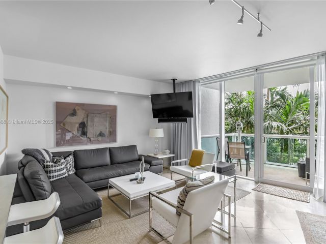 Apartment for rent  Unit #506 - photo 6179540