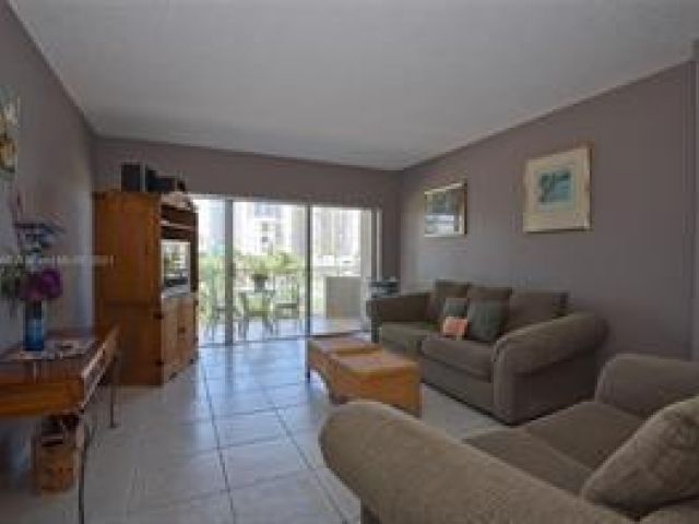 Apartment for rent  Unit #3M - photo 6193325