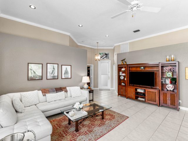 Home for rent at 4252 NW 66th Lane - photo 6651280