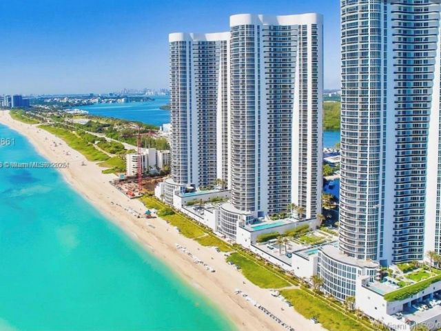 Apartment for rent  Unit #2403 - photo 6181240