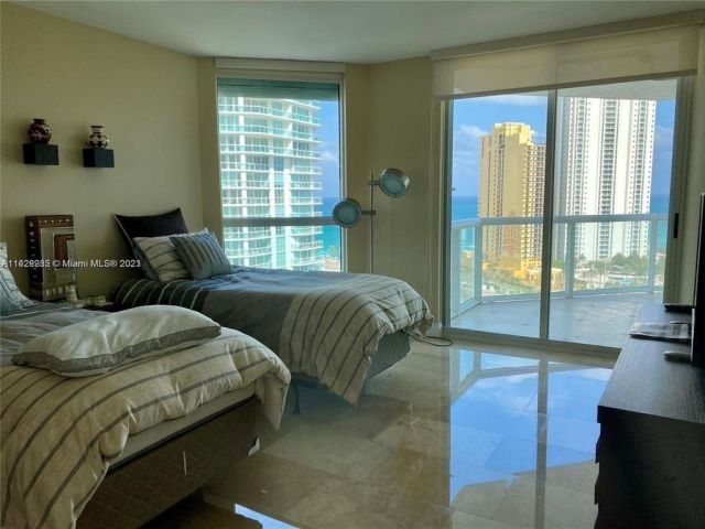 Apartment for sale  Unit #2052 - photo 6180752