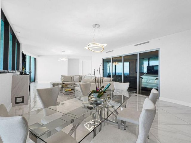 Apartment for sale  Unit #2605 - photo 6180890