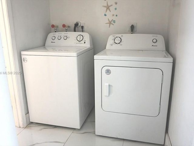 Home for rent at 1705 San Remo Cir none - photo 6182691