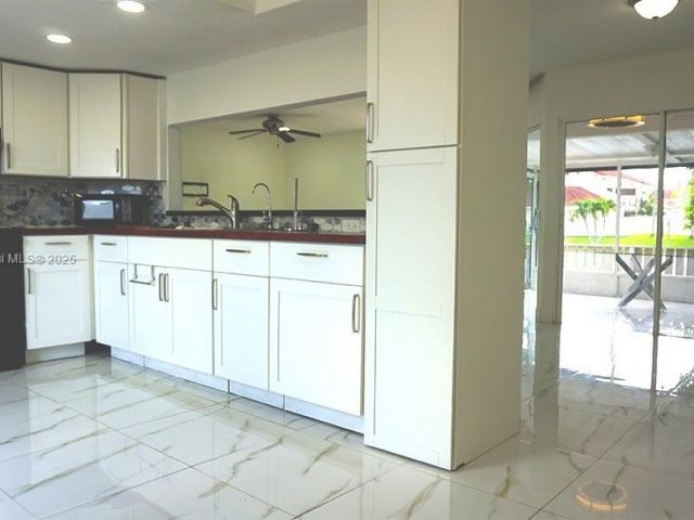 Home for rent at 1705 San Remo Cir none - photo 6182697