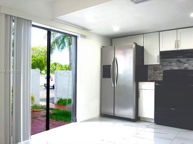 Home for rent at 1705 San Remo Cir none - photo 6182698