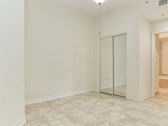 Apartment for sale  Unit #1208 - photo 6183406