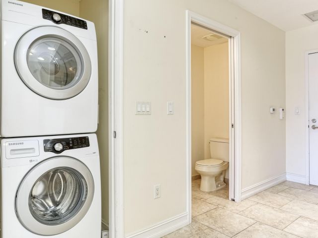 Apartment for sale  Unit #1208 - photo 6183407