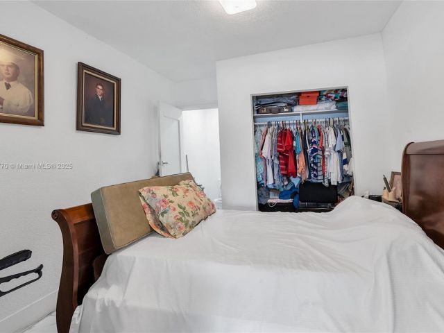 Home for sale at 31 SW 58th Ct - photo 6186583