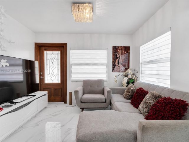 Home for sale at 31 SW 58th Ct - photo 6186598