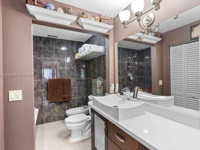 Home for sale at 10091 SW 137th Pl - photo 6180316