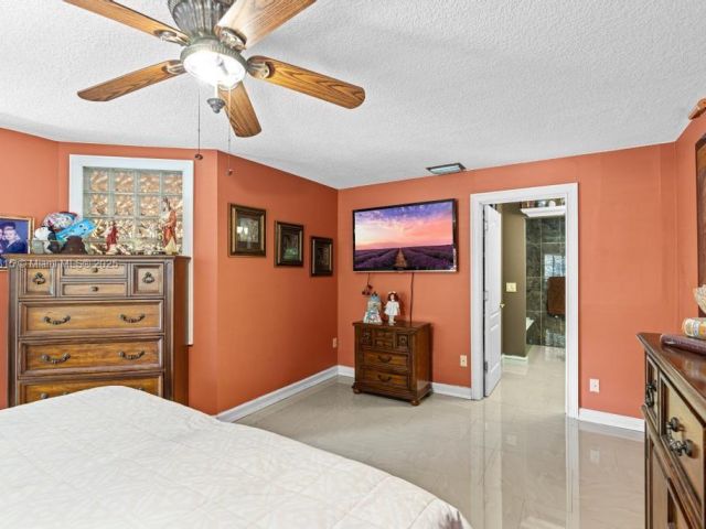 Home for sale at 10091 SW 137th Pl - photo 6180317