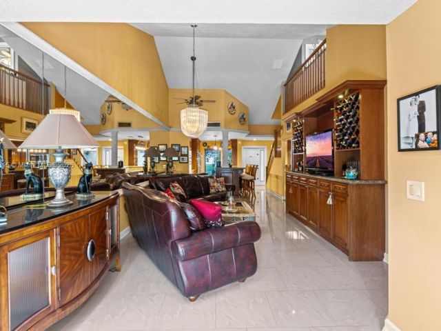 Home for sale at 10091 SW 137th Pl - photo 6180320