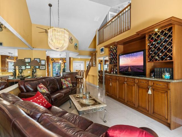 Home for sale at 10091 SW 137th Pl - photo 6180321