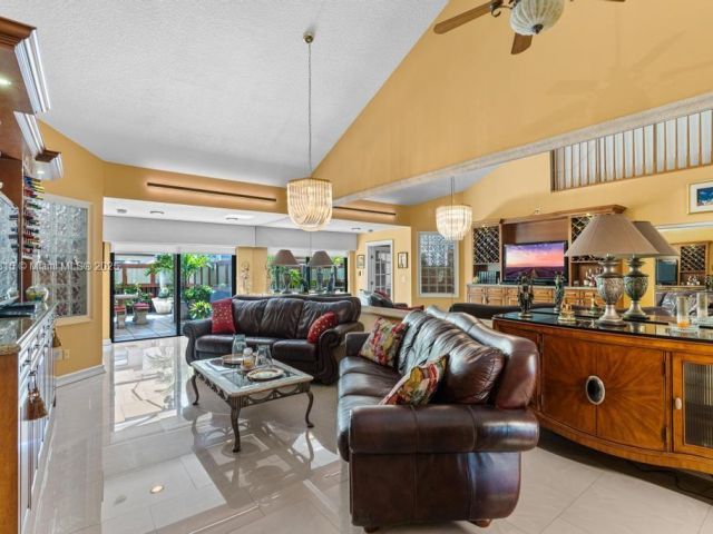 Home for sale at 10091 SW 137th Pl - photo 6180323