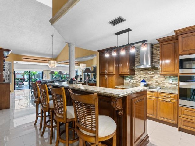 Home for sale at 10091 SW 137th Pl - photo 6180327