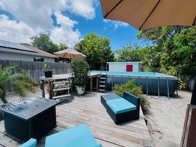 Home for sale at 181 NE 15th Terrace - photo 6252117