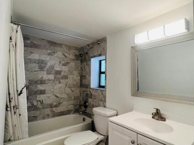 Home for sale at 181 NE 15th Terrace - photo 6252120